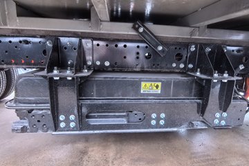 Ծ�� ����T3 Һɲ 3.805�׵��Ŵ��綯�����Ῠ ����50.23kWhͼƬ