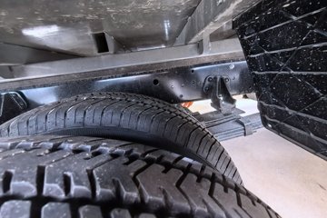 Ծ�� ����T3 Һɲ 3.805�׵��Ŵ��綯�����Ῠ ����50.23kWhͼƬ