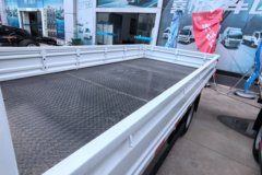 跃进 大拿T3 液刹 3.805米单排纯电动栏板轻卡 清陶50.23kWh