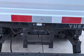 Ծ�� ����T3 Һɲ 3.805�׵��Ŵ��綯�����Ῠ ����50.23kWhͼƬ