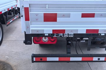 Ծ�� ����T3 Һɲ 3.805�׵��Ŵ��綯�����Ῠ ����50.23kWhͼƬ