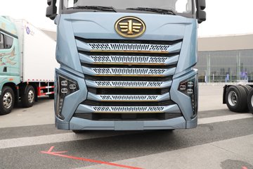 �ൺ���ӥ�� ����� 580���� 8X4 ���� AMT�Զ��� 9.4����س�ͼƬ