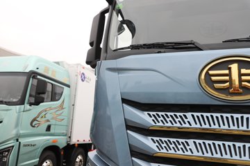 �ൺ���ӥ�� ����� 580���� 8X4 ���� AMT�Զ��� 9.4����س�ͼƬ