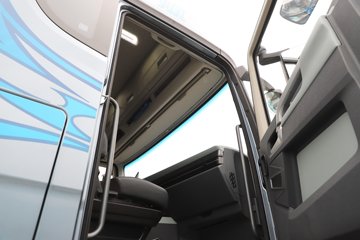 �ൺ���ӥ�� ����� 580���� 8X4 ���� AMT�Զ��� 9.4����س�ͼƬ