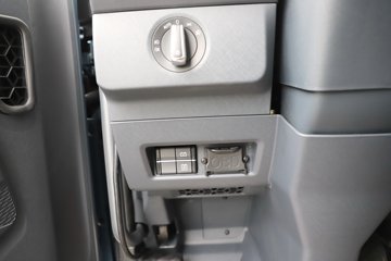 �ൺ���ӥ�� ����� 580���� 8X4 ���� AMT�Զ��� 9.4����س�ͼƬ