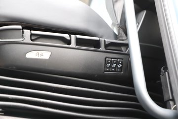�ൺ���ӥ�� ����� 580���� 8X4 ���� AMT�Զ��� 9.4����س�ͼƬ