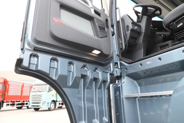 �ൺ���ӥ�� ����� 580���� 8X4 ���� AMT�Զ��� 9.4����س�ͼƬ