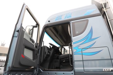�ൺ���ӥ�� ����� 580���� 8X4 ���� AMT�Զ��� 9.4����س�ͼƬ