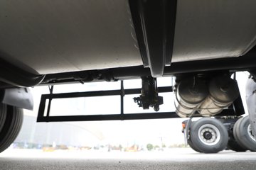 �ൺ���ӥ�� ����� 580���� 8X4 ���� AMT�Զ��� 9.4����س�ͼƬ