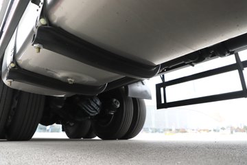 �ൺ���ӥ�� ����� 580���� 8X4 ���� AMT�Զ��� 9.4����س�ͼƬ