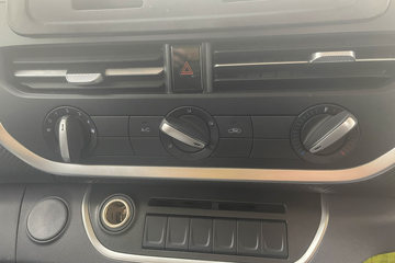 ������������ 2.5L���� 174���� ������6�� 4.2�׵��������ῨͼƬ