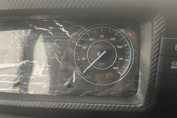 ������������ 2.5L���� 174���� ������6�� 4.2�׵��������ῨͼƬ