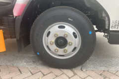 江铃凯运+ 蓝鲸宽体 2.5L柴油 174马力 万里扬6档 4.2米单排栏板轻卡