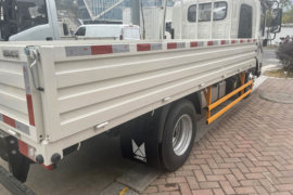 蓝鲸&nbsp;载货车上装                                                图片