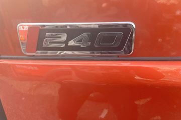 ���JK6 4.3L���� 240���� 4X2 ��ʿ��8�� 6.8�������ػ���ͼƬ