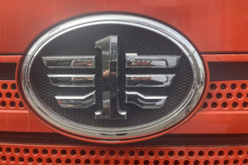 ���JK6 4.3L���� 240���� 4X2 ��ʿ��8�� 6.8�������ػ���ͼƬ