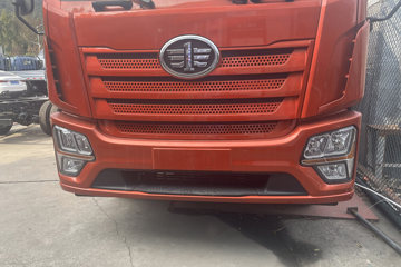 ���JK6 4.3L���� 240���� 4X2 ��ʿ��8�� 6.8�������ػ���ͼƬ