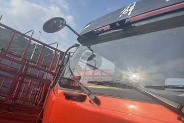 ���JK6 4.3L���� 240���� 4X2 ��ʿ��8�� 6.8�������ػ���ͼƬ