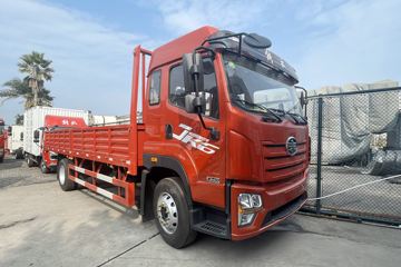 解放JK6 4.3L柴油 240马力 4X2 法士特8档 6.8米栏板载货车