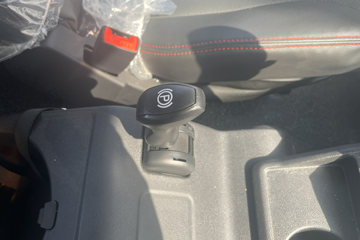 ���JK6 4.3L���� 240���� 4X2 ��ʿ��8�� 6.8�������ػ���ͼƬ