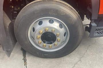 ���JK6 4.3L���� 240���� 4X2 ��ʿ��8�� 6.8�������ػ���ͼƬ