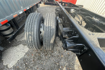 ���JK6 4.3L���� 240���� 4X2 ��ʿ��8�� 6.8�������ػ���ͼƬ