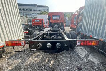 ���JK6 4.3L���� 240���� 4X2 ��ʿ��8�� 6.8�������ػ���ͼƬ