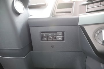 �ൺ���ӥ�� ������ 580���� 6X2 AMT�Զ��� 7.8����س�ͼƬ