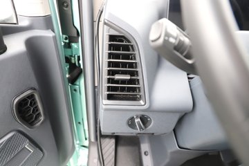 �ൺ���ӥ�� ������ 580���� 6X2 AMT�Զ��� 7.8����س�ͼƬ