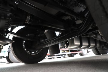 �ൺ���ӥ�� ������ 580���� 6X2 AMT�Զ��� 7.8����س�ͼƬ