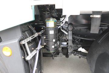 �ൺ���ӥ�� ������ 580���� 6X2 AMT�Զ��� 7.8����س�ͼƬ