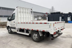 黑豹C3.5 3.336米单排纯电动栏板微卡 宁德时代81.14kWh