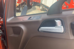 解放领途 焕新款 2.4L柴油 160马力 万里扬6档 4.16米单排厢式轻卡