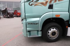 青岛解放JH6 智享版 7L柴油 330马力 4X2 法士特9档 AMT自动档 9.7米厢式载货车 青岛解放JH6 智享版 7L柴油 330马力 4X2 法士特9档 AMT自动档 9.7米厢式载货车