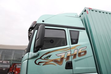 �ൺ���JH6 ������ 7L���� 330���� 4X2 ��ʿ��9�� AMT�Զ��� 9.7����ʽ�ػ���ͼƬ