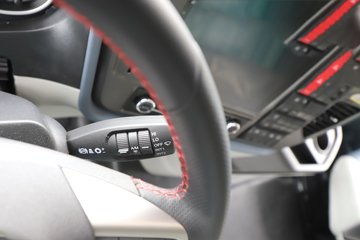 �ൺ���JH6 ������ 7L���� 330���� 4X2 ��ʿ��9�� AMT�Զ��� 9.7����ʽ�ػ���ͼƬ