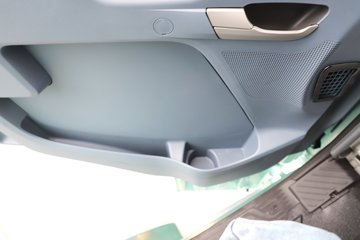 �ൺ���JH6 ������ 7L���� 330���� 4X2 ��ʿ��9�� AMT�Զ��� 9.7����ʽ�ػ���ͼƬ