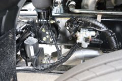 青岛解放JH6 智享版 7L柴油 330马力 4X2 法士特9档 AMT自动档 9.7米厢式载货车 青岛解放JH6 智享版 7L柴油 330马力 4X2 法士特9档 AMT自动档 9.7米厢式载货车