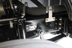 青岛解放JH6 智享版 7L柴油 330马力 4X2 法士特9档 AMT自动档 9.7米厢式载货车 青岛解放JH6 智享版 7L柴油 330马力 4X2 法士特9档 AMT自动档 9.7米厢式载货车