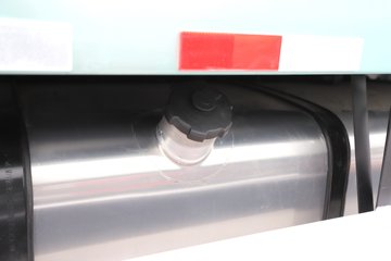 �ൺ���JH6 ������ 7L���� 330���� 4X2 ��ʿ��9�� AMT�Զ��� 9.7����ʽ�ػ���ͼƬ