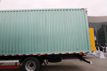 �ൺ���JH6 ������ 7L���� 330���� 4X2 ��ʿ��9�� AMT�Զ��� 9.7����ʽ�ػ���ͼƬ