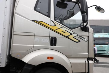 һ����� J6L ��Ӣ�� 7.8L���� 320���� 4X2 һ�����8�� 9.55����ʽ�ػ���ͼƬ