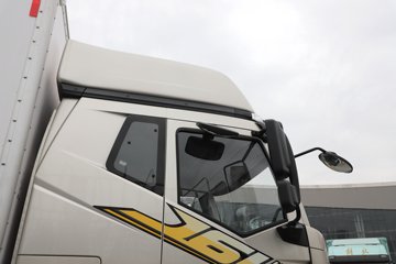 һ����� J6L ��Ӣ�� 7.8L���� 320���� 4X2 һ�����8�� 9.55����ʽ�ػ���ͼƬ