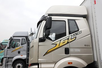 һ����� J6L ��Ӣ�� 7.8L���� 320���� 4X2 һ�����8�� 9.55����ʽ�ػ���ͼƬ