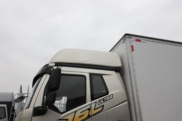 һ����� J6L ��Ӣ�� 7.8L���� 320���� 4X2 һ�����8�� 9.55����ʽ�ػ���ͼƬ