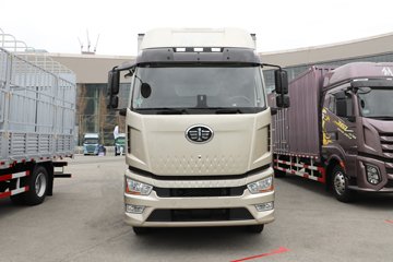 һ����� J6L ��Ӣ�� 7.8L���� 320���� 4X2 һ�����8�� 9.55����ʽ�ػ���ͼƬ