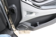 一汽解放 J6L 精英版 7.8L柴油 320马力 4X2 一汽解放8档 9.55米厢式载货车