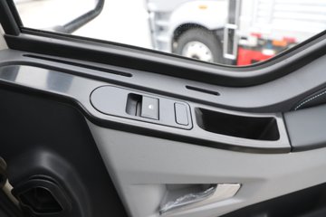 һ����� J6L ��Ӣ�� 7.8L���� 320���� 4X2 һ�����8�� 9.55����ʽ�ػ���ͼƬ