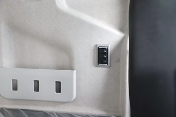 һ����� J6L ��Ӣ�� 7.8L���� 320���� 4X2 һ�����8�� 9.55����ʽ�ػ���ͼƬ