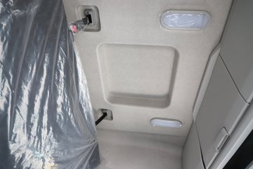 һ����� J6L ��Ӣ�� 7.8L���� 320���� 4X2 һ�����8�� 9.55����ʽ�ػ���ͼƬ